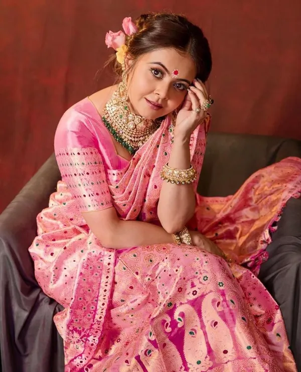 Pink_Woven_Daily_Wear_Silk_Saree_with_Saree_Cover
